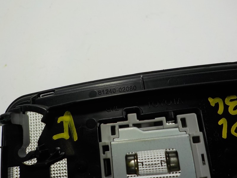 Recambio de piloto interior para toyota c-hr hybrid dynamic referencia OEM IAM 8124002080B0 8124002080 8124002080