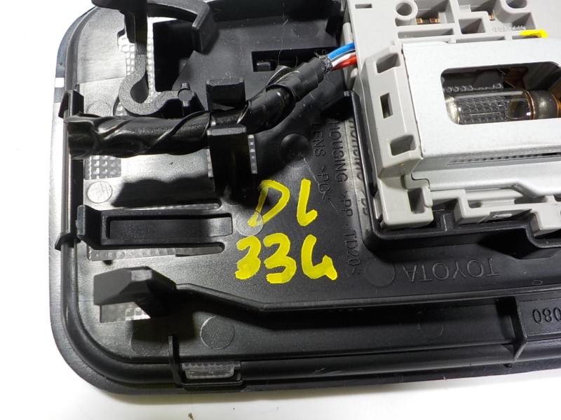 Recambio de piloto interior para toyota c-hr hybrid dynamic referencia OEM IAM 8124002080B0 8124002080 8124002080