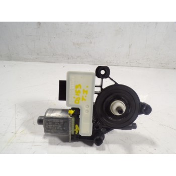 MOTOR ELEVALUNAS TRASERO IZQUIERDO 5Q0959407A 5Q0959407A 