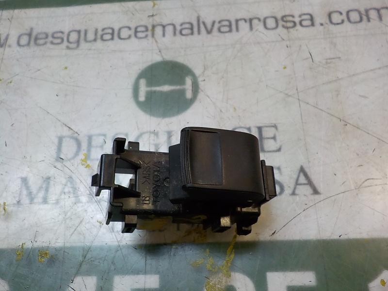 Recambio de mando elevalunas delantero derecho para toyota yaris 1.4 turbodiesel cat referencia OEM IAM 848100D030  