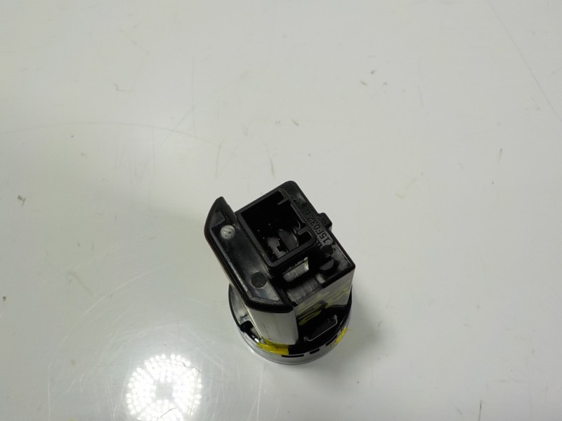 Recambio de modulo electronico para toyota c-hr hybrid dynamic referencia OEM IAM 8961102112 2010DJ2910 