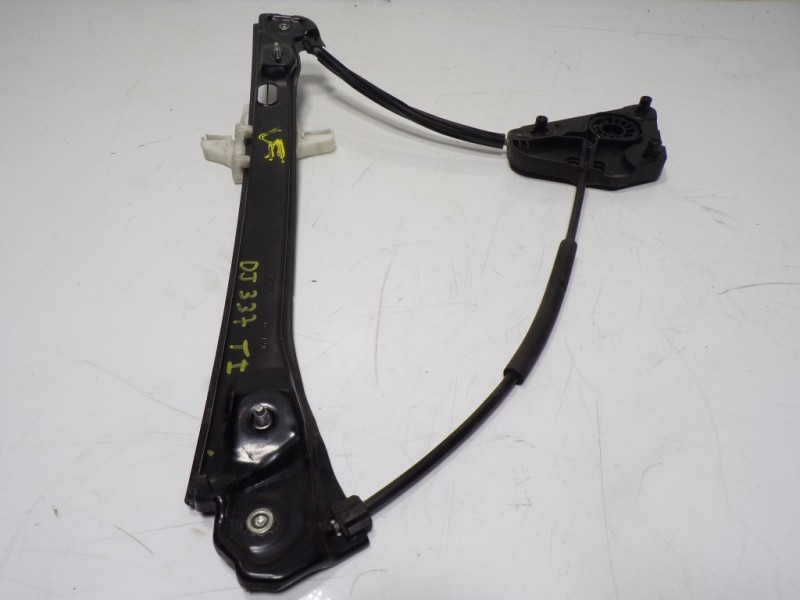 Recambio de elevalunas trasero izquierdo para skoda rapid 1.6 tdi dpf referencia OEM IAM 5JA839461  