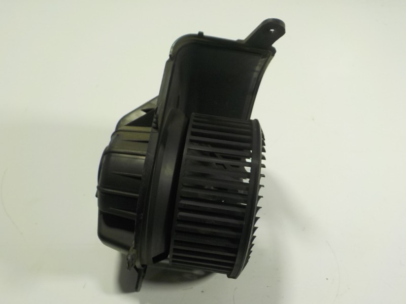 Recambio de motor calefaccion para renault scenic ii 1.9 dci diesel fap referencia OEM IAM  F666583V 