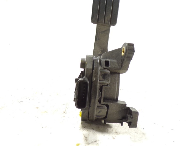 Recambio de potenciometro pedal para renault clio iv 1.5 dci diesel fap referencia OEM IAM 180029347R 180029347R 