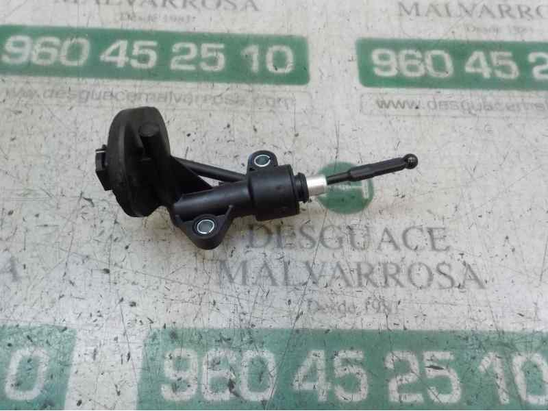 Recambio de bomba embrague para opel corsa e 1.4 referencia OEM IAM   