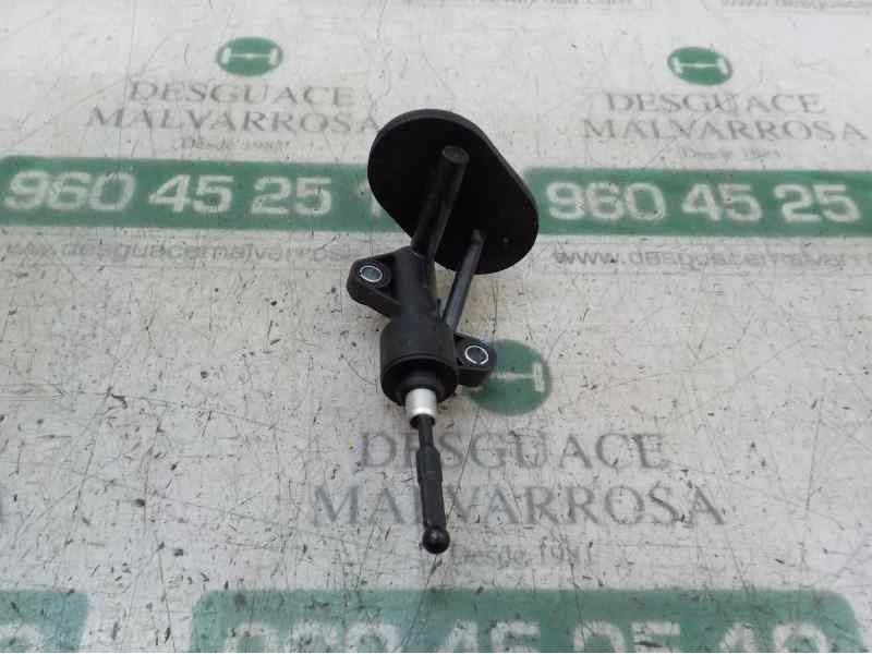 Recambio de bomba embrague para opel corsa e 1.4 referencia OEM IAM   