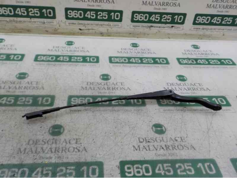Recambio de brazo limpia delantero izquierdo para opel corsa e 1.4 referencia OEM IAM   