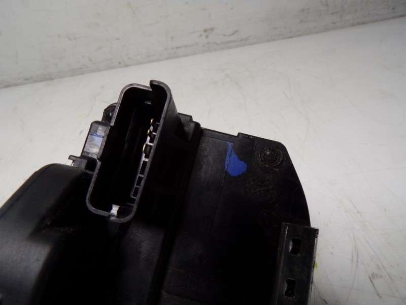 Recambio de cerradura puerta delantera derecha para nissan juke (f15) 1.6 16v cat referencia OEM IAM 80500BA60B  