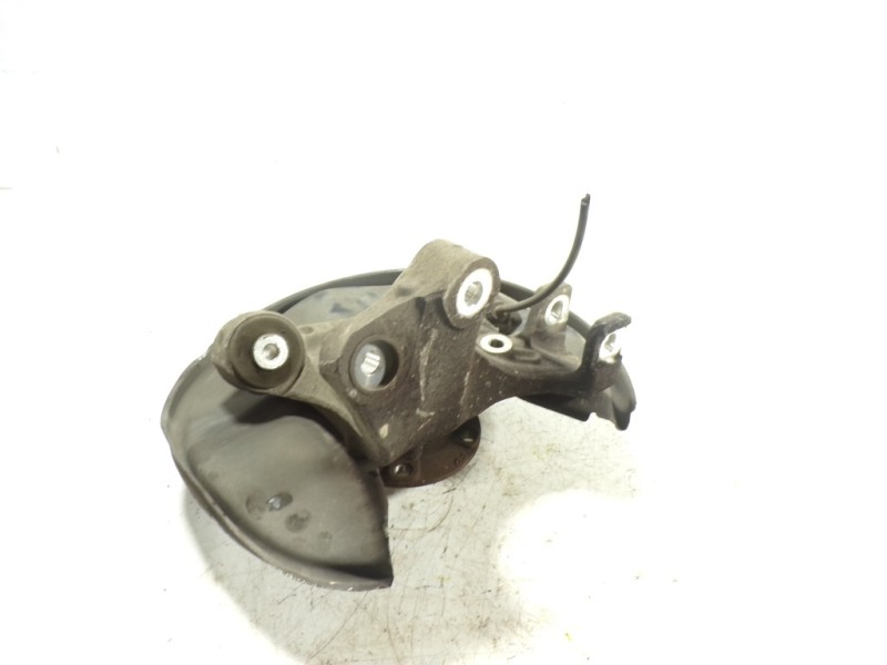 Recambio de mangueta trasera derecha para audi a6 avant (4f2) 2.0 16v tdi referencia OEM IAM 4F0505312M  