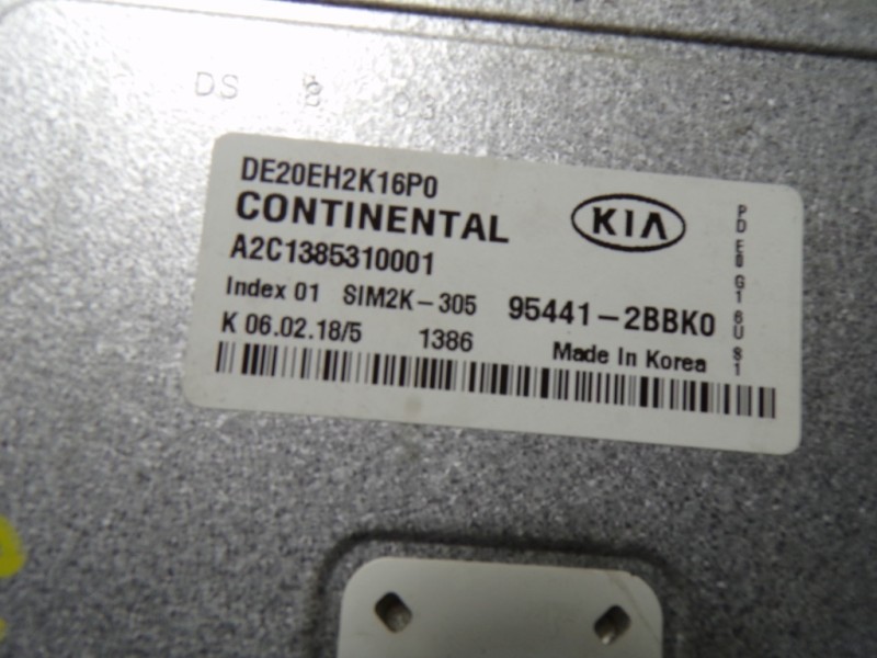 Recambio de centralita motor uce para kia niro drive plug-in hybrid referencia OEM IAM 954412BBK0 954412BBK0 