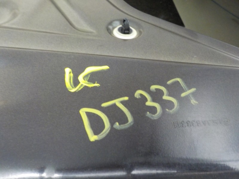 Recambio de puerta trasera izquierda para skoda rapid 1.6 tdi dpf referencia OEM IAM 5JA833051C  