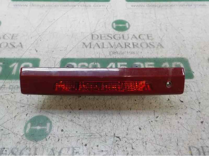 Recambio de piloto trasero central para opel corsa e 1.4 referencia OEM IAM   