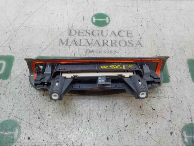 Recambio de piloto trasero central para opel corsa e 1.4 referencia OEM IAM   