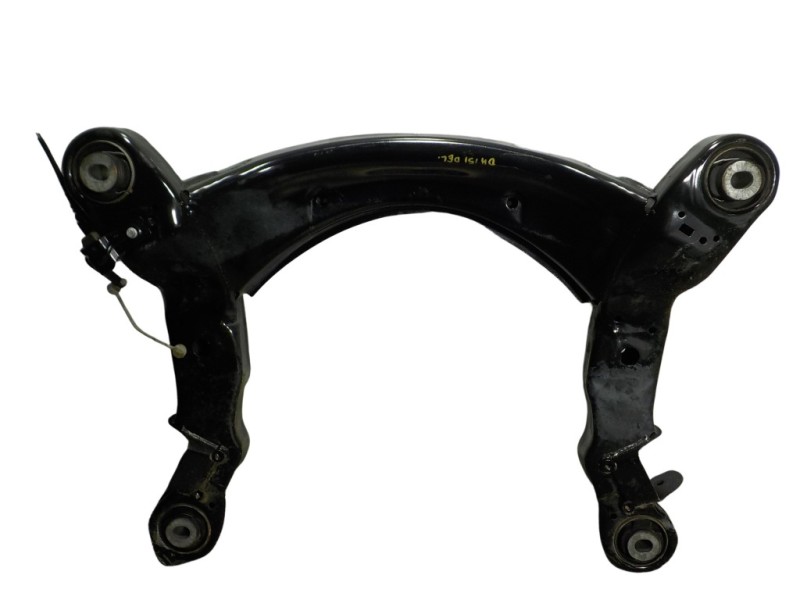 Recambio de puente delantero para audi a6 avant (4f2) 2.0 16v tdi referencia OEM IAM 4F0399313AD  