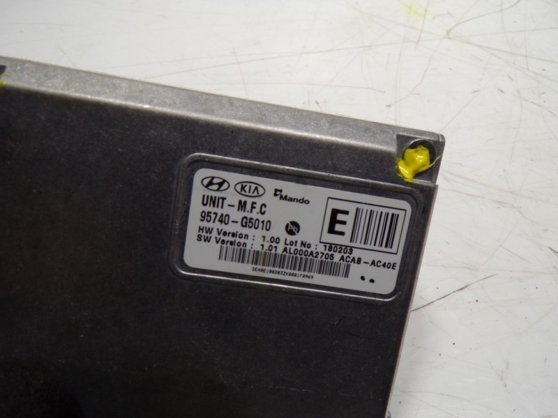 Recambio de modulo electronico para kia niro drive plug-in hybrid referencia OEM IAM 95740G5010 95740G5010 