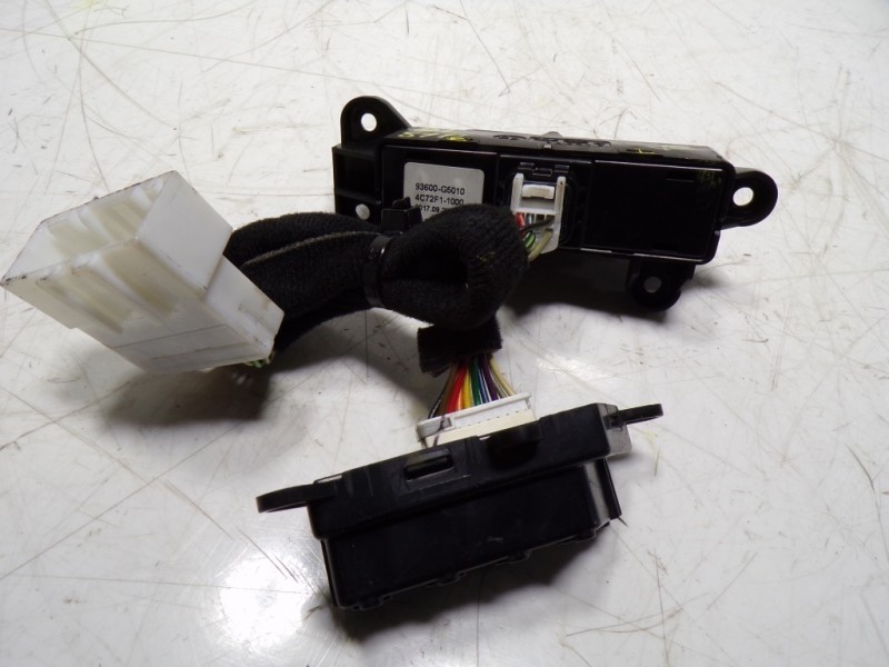 Recambio de mando multifuncion para kia niro drive plug-in hybrid referencia OEM IAM 93600G5010 93600G5010 