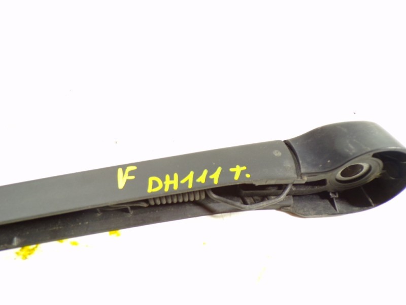 Recambio de brazo limpia trasero para volkswagen touran (5t1) advance bmt referencia OEM IAM 5G9955707  