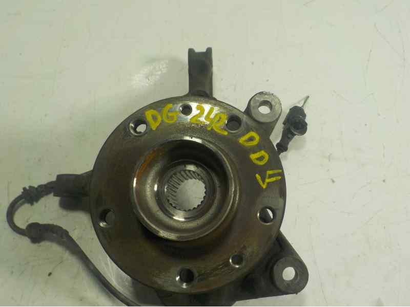 Recambio de mangueta delantera derecha para dacia duster 1.5 dci diesel fap cat referencia OEM IAM 8200881829  