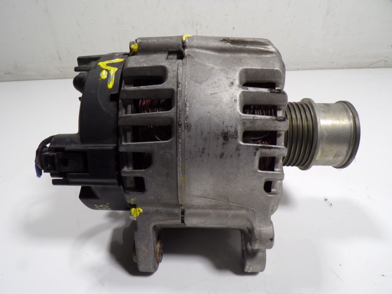 Recambio de alternador para seat arona fr go referencia OEM IAM 05E903026Q 05E903026Q 