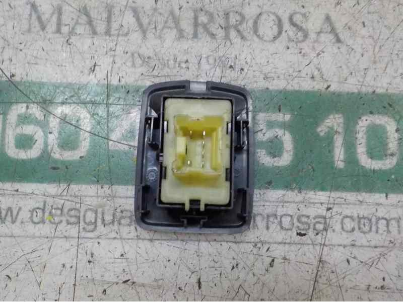 Recambio de mando elevalunas delantero derecho para dacia lodgy 1.5 dci diesel fap cat referencia OEM IAM 254217475R  