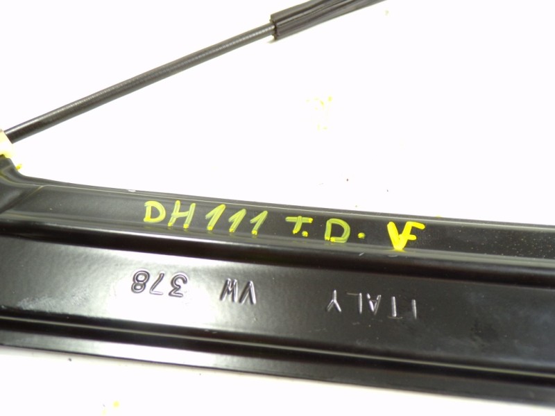 Recambio de elevalunas trasero derecho para volkswagen touran (5t1) advance bmt referencia OEM IAM 5TA839462B 5TA839462B 