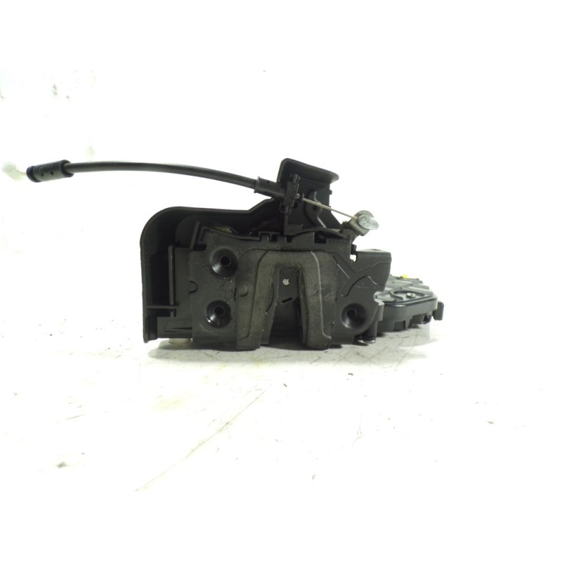 Recambio de cerradura puerta trasera derecha para land rover discovery 4 tdv6 se referencia OEM IAM LR072414 7H5A26412AC 