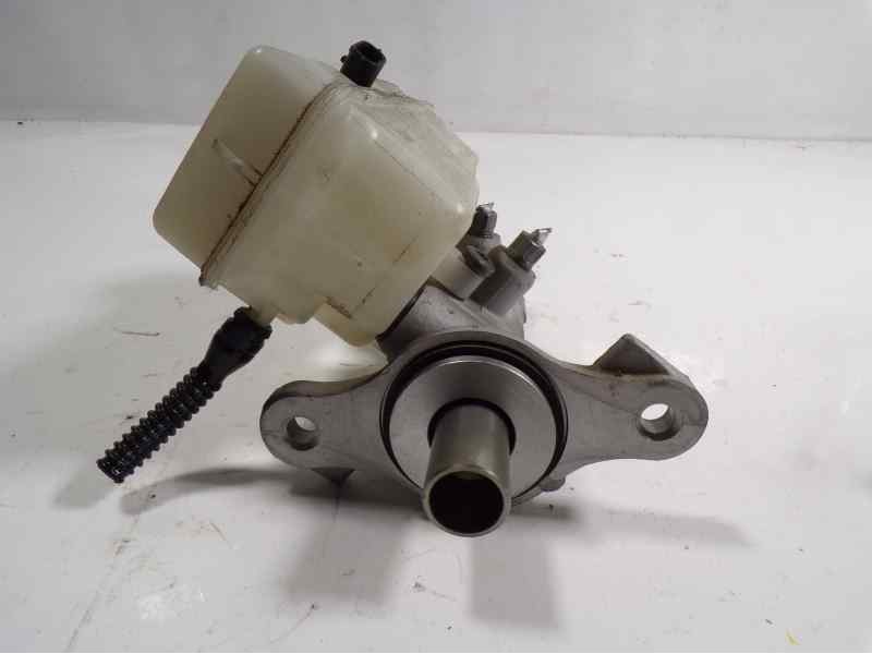 Recambio de bomba freno para dacia sandero 1.5 dci diesel fap cat referencia OEM IAM 460111938R  