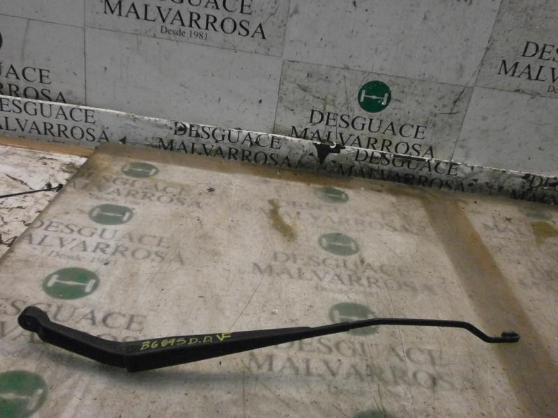 Recambio de brazo limpia delantero derecho para daewoo kalos 1.2 se referencia OEM IAM   