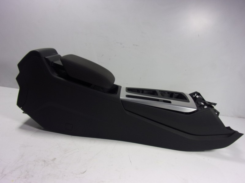 Recambio de apoyabrazos central para audi q5 (fyb) 2.0 16v tdi referencia OEM IAM 80A864283E  