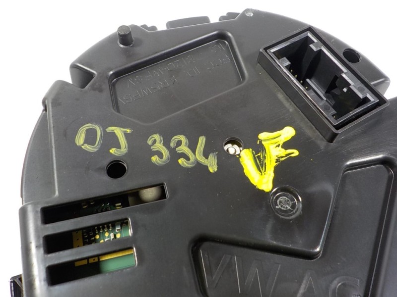 Recambio de cuadro instrumentos para seat toledo (kg3) 1.6 tdi referencia OEM IAM 6JA920731J 6JA920731J A2C38197000