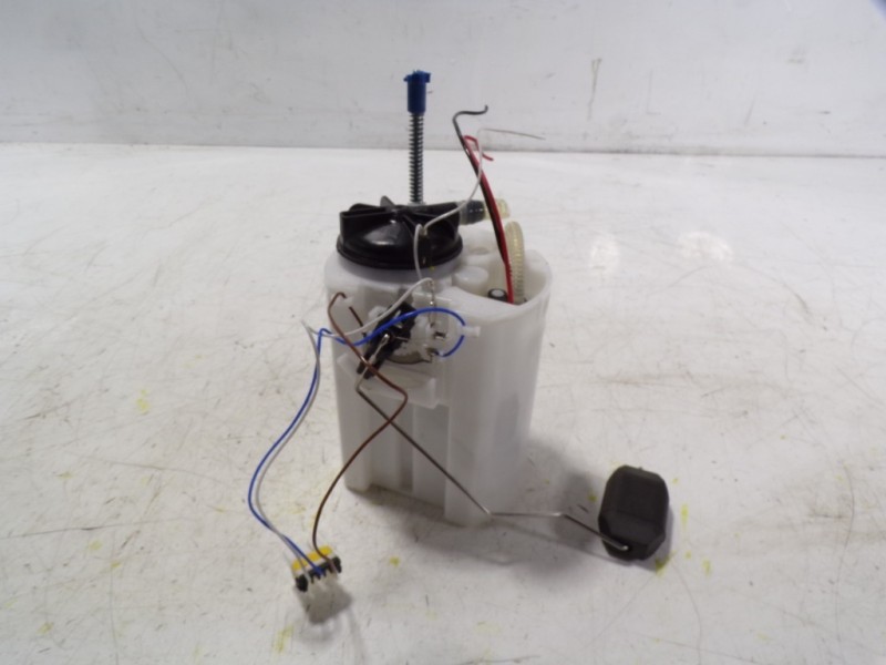 Recambio de bomba combustible para volkswagen polo 1.0 tsi referencia OEM IAM 2Q0919051L  