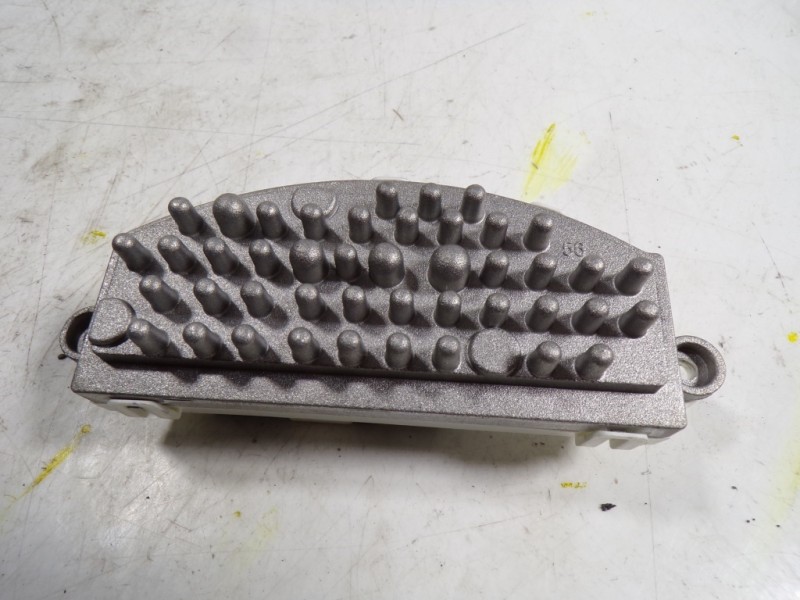 Recambio de resistencia calefaccion para volkswagen touran (5t1) advance bmt referencia OEM IAM 5Q0907521C 5Q0907521C T921553A