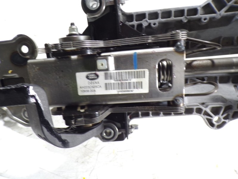 Recambio de columna direccion para land rover discovery 4 tdv6 se referencia OEM IAM LR014079 AH223C529CA 