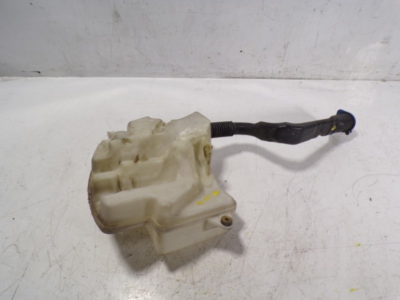 Recambio de deposito limpia para land rover discovery 4 tdv6 se referencia OEM IAM LR013953  