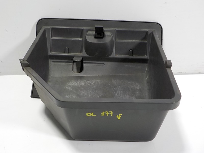 Recambio de guantera para dacia lodgy 1.5 dci diesel fap cat referencia OEM IAM 685000924R 00115615 