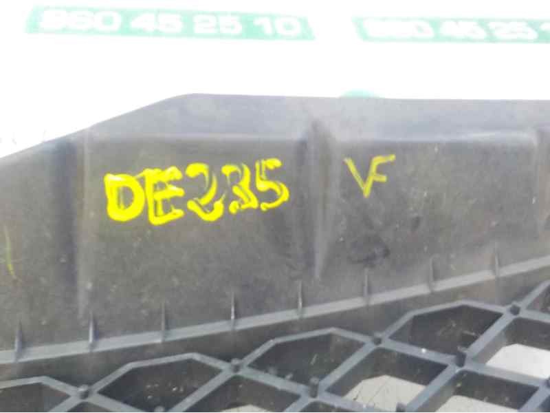 Recambio de rejilla para mazda 5 berl. (cr) 2.0 diesel cat referencia OEM IAM C23550710C  