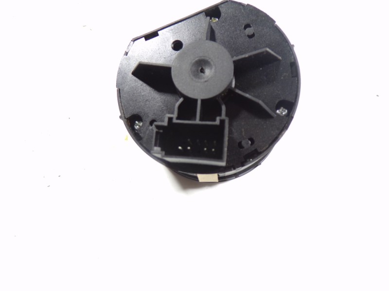 Recambio de mando luces para audi q7 (4l) 3.0 v6 24v tdi referencia OEM IAM 4F1941531E5PR 4F1941531D 