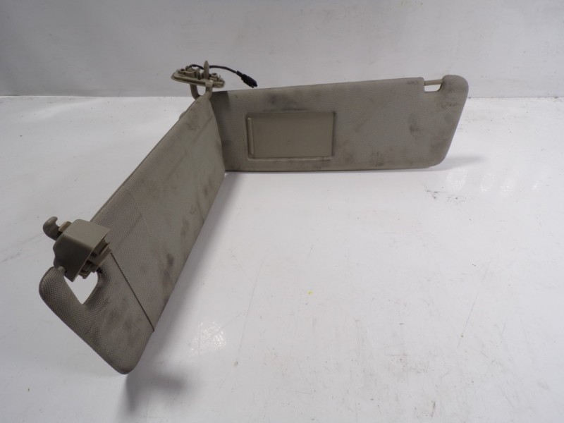 Recambio de parasol izquierdo para audi q7 (4l) 3.0 v6 24v tdi referencia OEM IAM 4L0857551MH82  