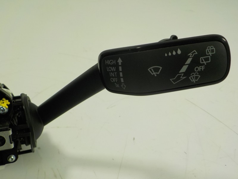 Recambio de mando intermitentes para seat arona fr go referencia OEM IAM 2Q0953502PIGI 2Q0953521AT 2Q0959653