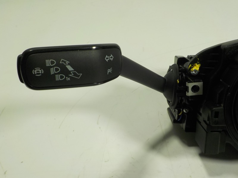 Recambio de mando intermitentes para seat arona fr go referencia OEM IAM 2Q0953502PIGI 2Q0953521AT 2Q0959653