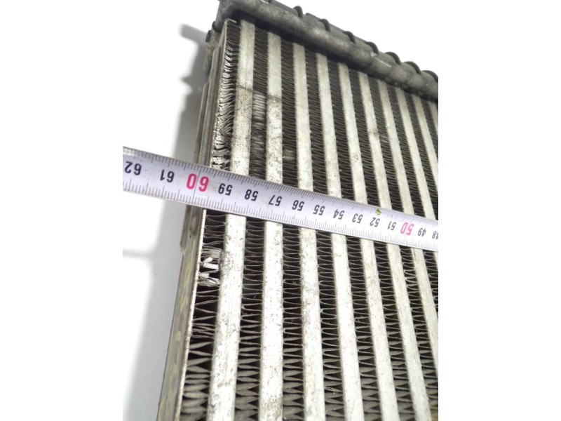 Recambio de intercooler para land rover discovery 4 tdv6 se referencia OEM IAM LR015603  