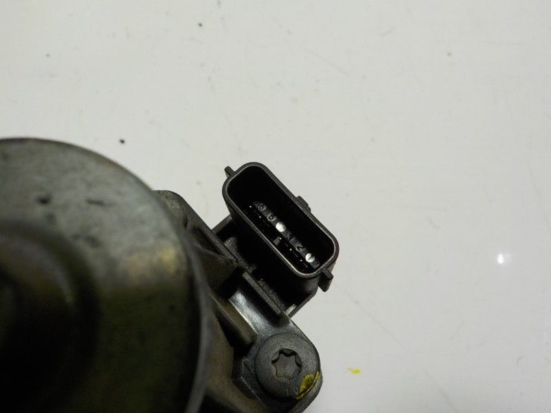 Recambio de valvula egr para dacia lodgy 1.5 dci diesel fap cat referencia OEM IAM 147107172R 7172RB2196 