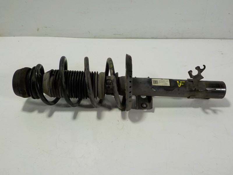 Recambio de amortiguador delantero izquierdo para volkswagen polo (6c1) 1.4 tdi referencia OEM IAM 6C0413031AJ 6C0413031AJ 
