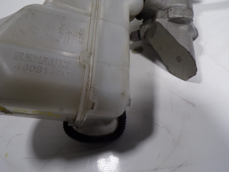 Recambio de bomba freno para renault talisman 1.7 blue dci diesel fap referencia OEM IAM  460913217 