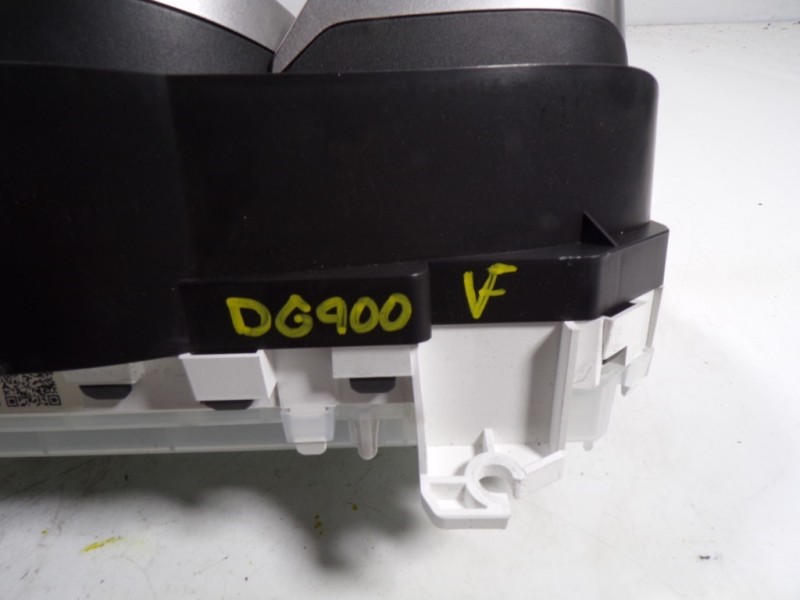 Recambio de cuadro instrumentos para mazda 3 lim. () 1.5 diesel cat referencia OEM IAM BSS655471A 0137289 0137289