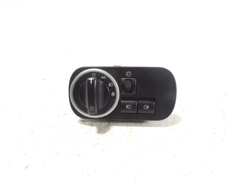 Recambio de mando luces para land rover discovery 4 tdv6 se referencia OEM IAM LR010876  