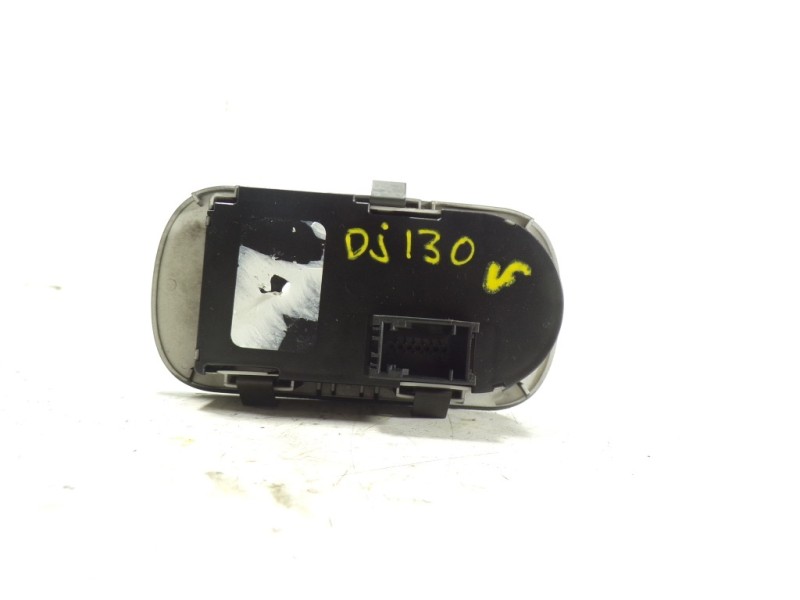 Recambio de mando luces para land rover discovery 4 tdv6 se referencia OEM IAM LR010876  