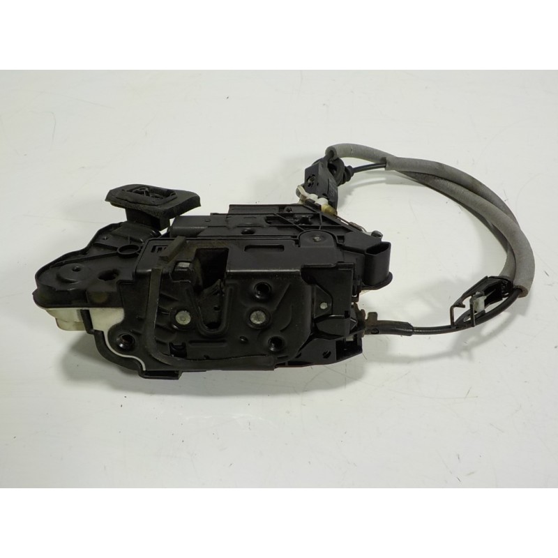 Recambio de cerradura puerta delantera derecha para volkswagen polo (6c1) 1.4 tdi referencia OEM IAM 5K1837016J 15A5K1837015E 