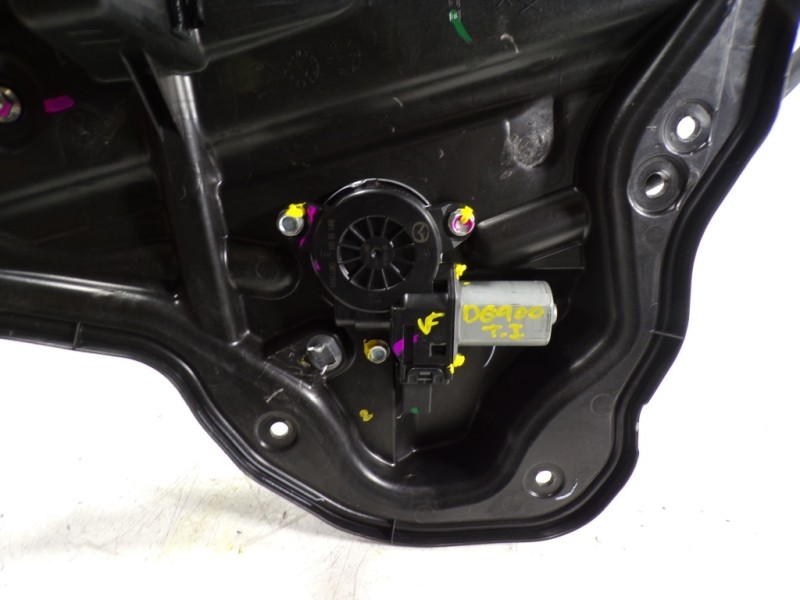 Recambio de elevalunas trasero izquierdo para mazda 3 lim. () 1.5 diesel cat referencia OEM IAM BJS773590 BHP15958X 