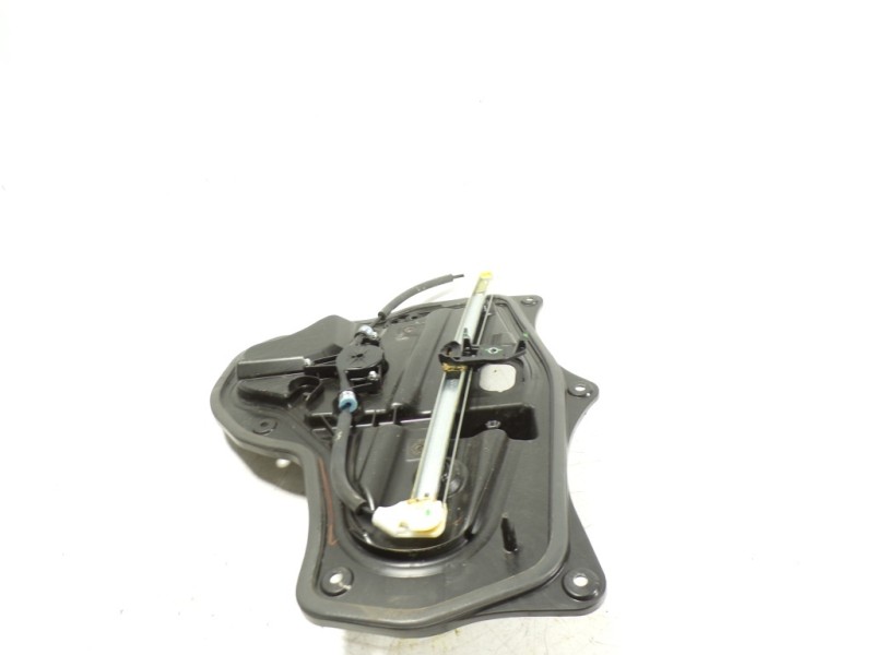 Recambio de elevalunas trasero izquierdo para mazda 3 lim. () 1.5 diesel cat referencia OEM IAM BJS773590 BHP15958X 